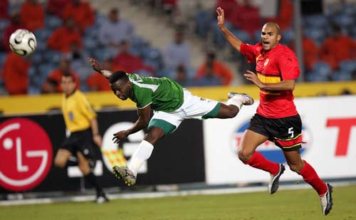 2026年世界杯抽签出炉，葡萄牙、阿根廷等强队分组形势良好，欧洲球队竞争激烈，中国国足仍难晋级。