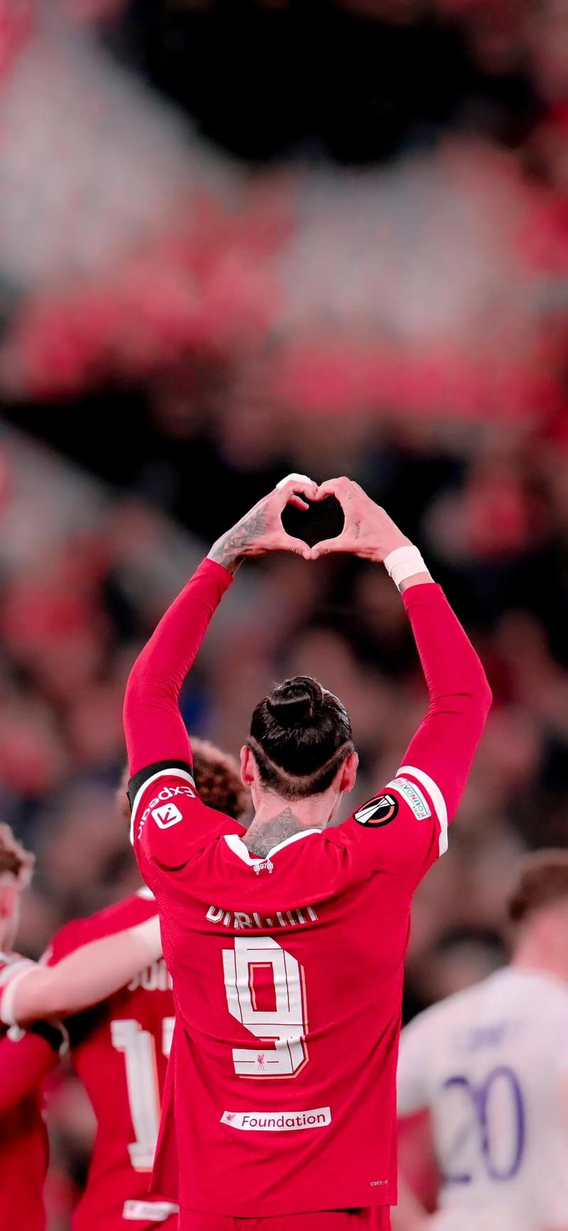 NBA漫谈｜领先25分也被翻？火箭“钉柱式”输鹈鹕，申京你是真飘了（NBA随笔｜25分领先仍遭大逆转？火箭被鹈鹕“钉柱”，申京这回真飘了）